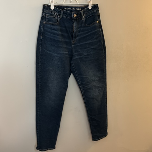 AMERICAN EAGLE 🦅 MOM JEANS - Picture 9 of 14